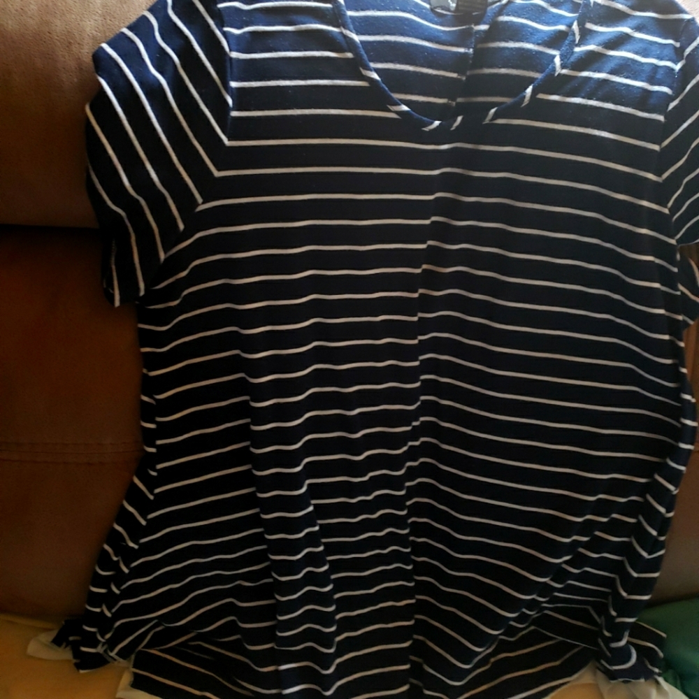 Adele &May 1X striped blouse with white sheer bottom border